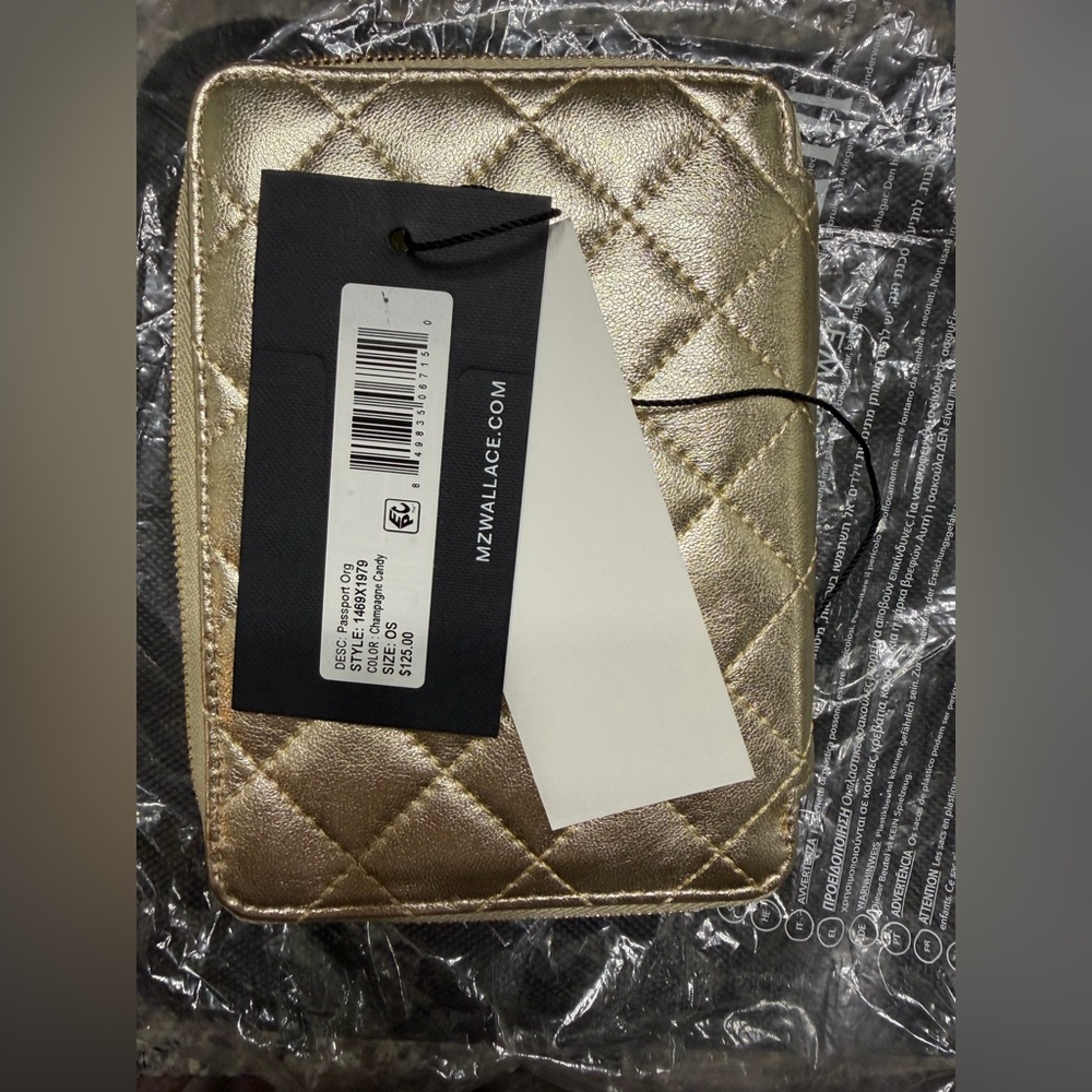 MZ Wallace passport organizer wallet Champagne Candy NEW - Picture 3 of 3